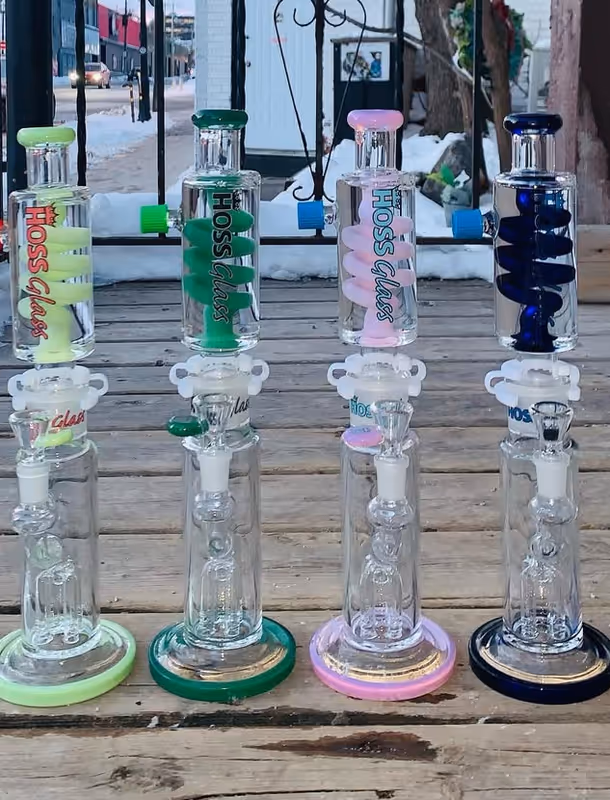 Shelf2 of HOSS Glass