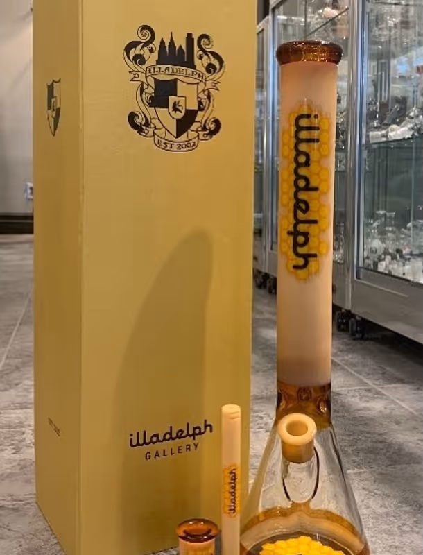 Illadelph Bong Yellow